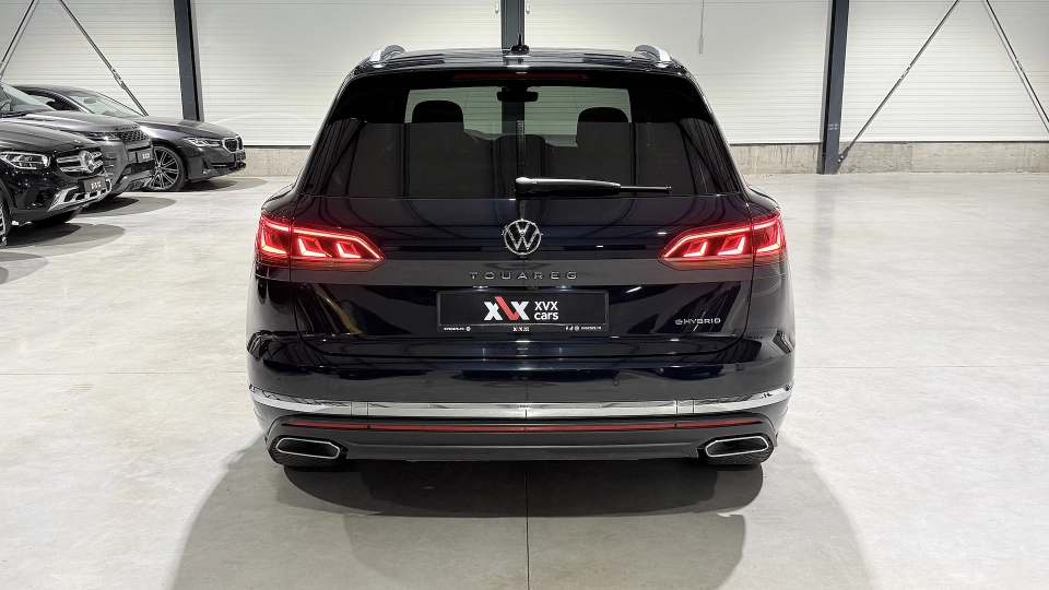 VW Touareg eHybrid Ventilatie Panoramic IQ Light Keyless Carlig 360 - imaginea 12