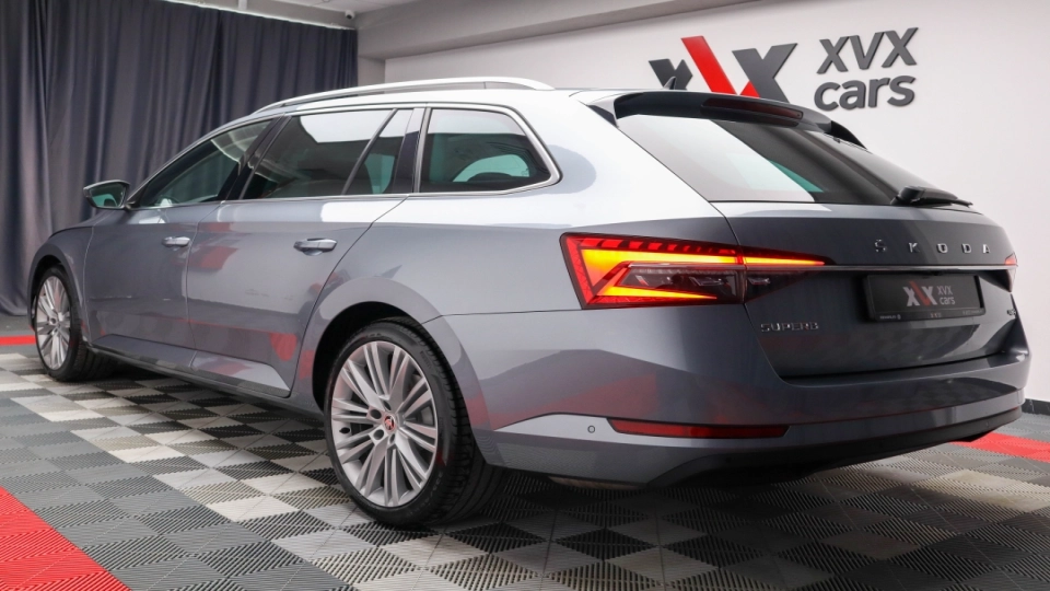Skoda Superb DSG 4x4 Panoramic ACC Ventilatie BlindSpot Lane Cockpit - imaginea 16