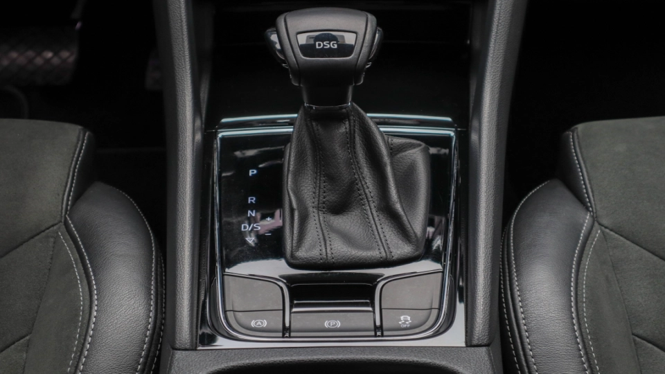 Skoda Kodiaq 2.0 TDI DSG Cockpit Lane BlindSpot ACC Ambientale Keyless - imaginea 29