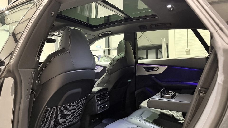 Audi Q8 Competition 60 TFSIe B&O Trapa Headup Memorii Pneumatic - imaginea 28
