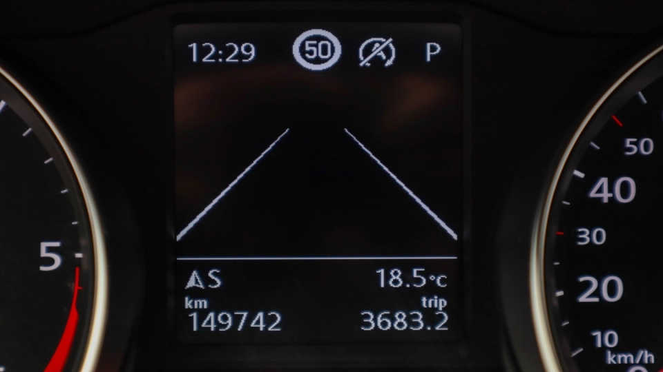 Volkswagen Passat Combi 2.0TDI DSG Lane Assist ACC Android Auto/Apple - imaginea 37