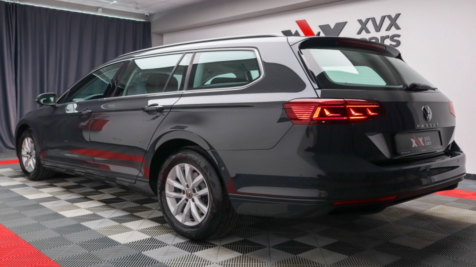 VW Passat Combi 2.0 TDI DSG IQ Light ACC Lane/Side/Front Assist Masaj - imaginea 16