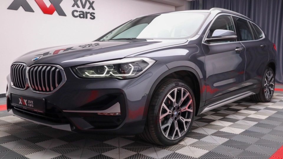 BMW X1 2.0d Aut Panoramic IncalzireAuxiliara HeadUp Ambientale BMW LED - imaginea 9