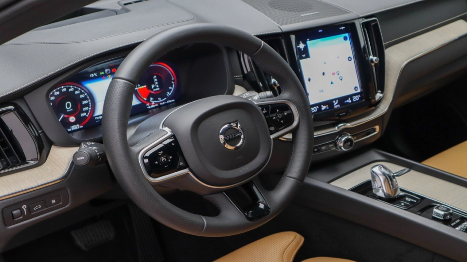 Volvo XC60 T8 Inscription Pano ACC ScauneVentilate HeadUp HarmanKardon - imaginea 31