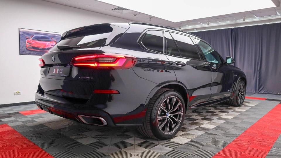 BMW X5 Pachet M Panoramic Assisted Drive Laser Interior Comfort Perne - imaginea 4