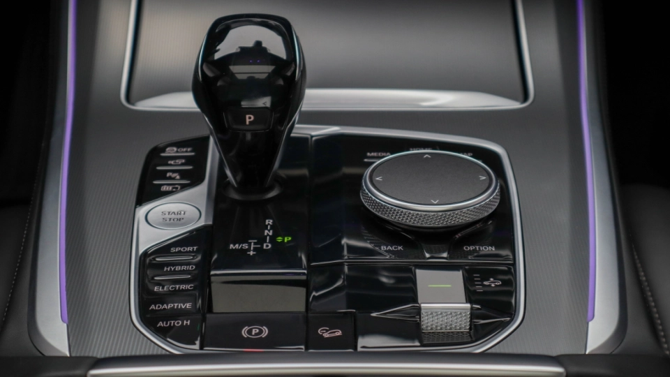 BMW X5 45e xDrive Interior INDIVIDUAL Masaj Ventilatie Faruri Laser - imaginea 34