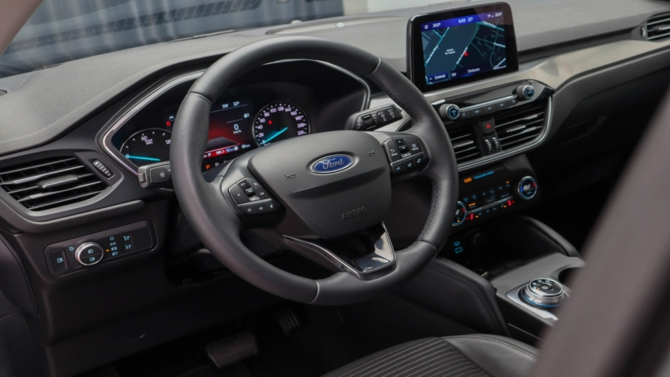 Ford Kuga Titanium X Plug-In Hybrid Automat 2.5 Benzina Bang&Olufsen - imaginea 33