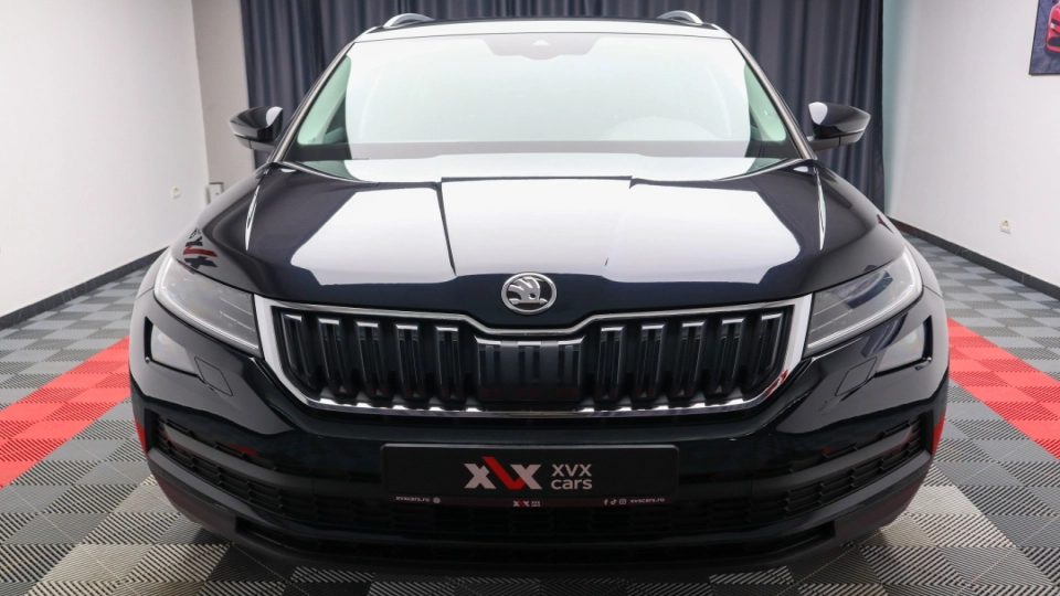 Skoda Kodiaq 2.0 TDI DSG Cockpit Lane BlindSpot ACC Ambientale Keyless - imaginea 10