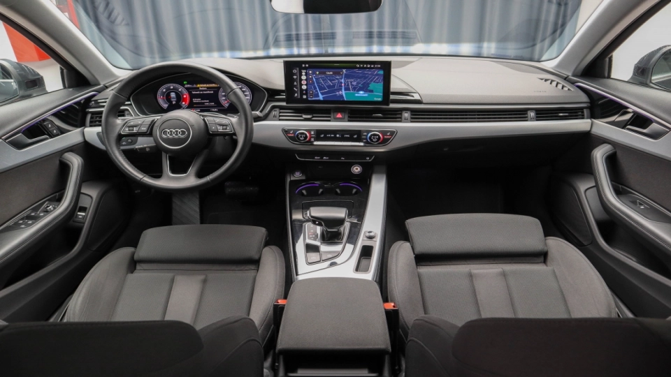 Audi A4 2.0 TDI S-tronic Advanced Camera Side Cockpit - imaginea 27