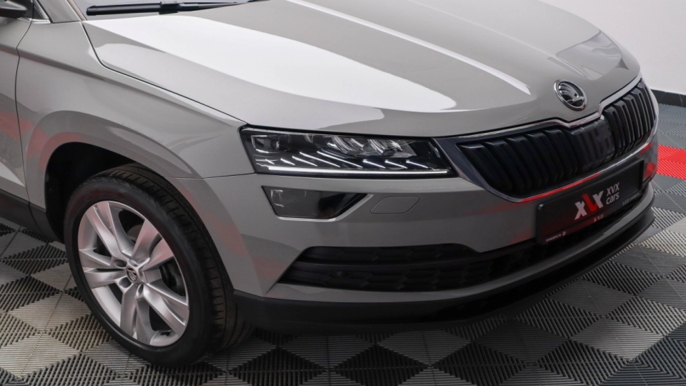 Skoda Karoq 1.5 TSI DSG Panoramic PieleCrem SideAss LED Ambientale - imaginea 15