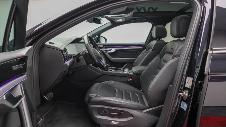 VW Touareg R Line 462 cai Panoramic IQ Light Ventilatie Keyless HeadUp - imaginea 24