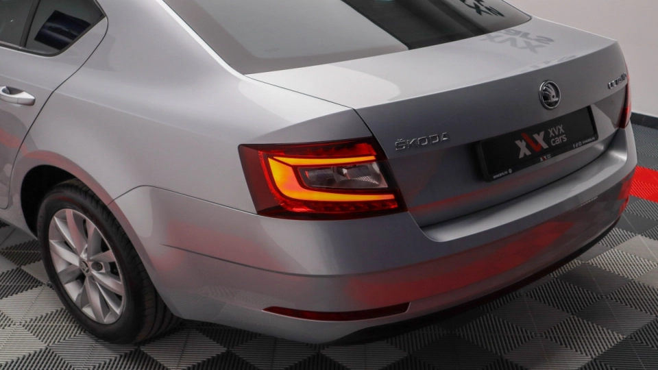 Skoda Octavia Style 2.0 TDI DSG Keyless LED Android/Apple - imaginea 18