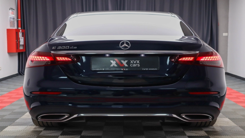 Mercedes E300 de AMG Burmester Ambientale ACC - imaginea 17