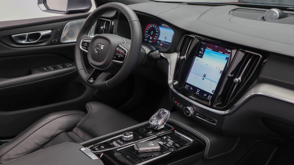 Volvo S60 T8 Plugin Hybrid Inscription Full Dotari Bowers&Wilkins Pano - imaginea 35