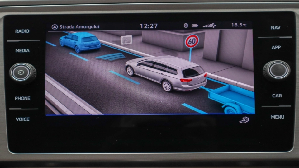 Volkswagen Passat Combi 2.0TDI DSG Lane Assist ACC Android Auto/Apple - imaginea 31