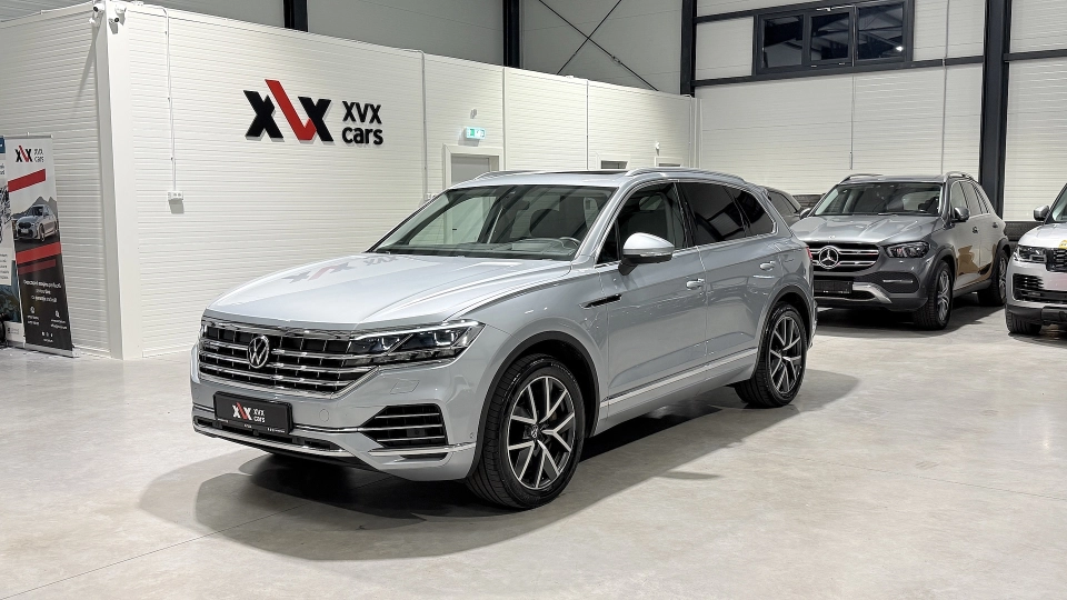 VW Touareg eHybrid Ventilatie Panoramic IQ Light Keyless Carlig - imaginea 1