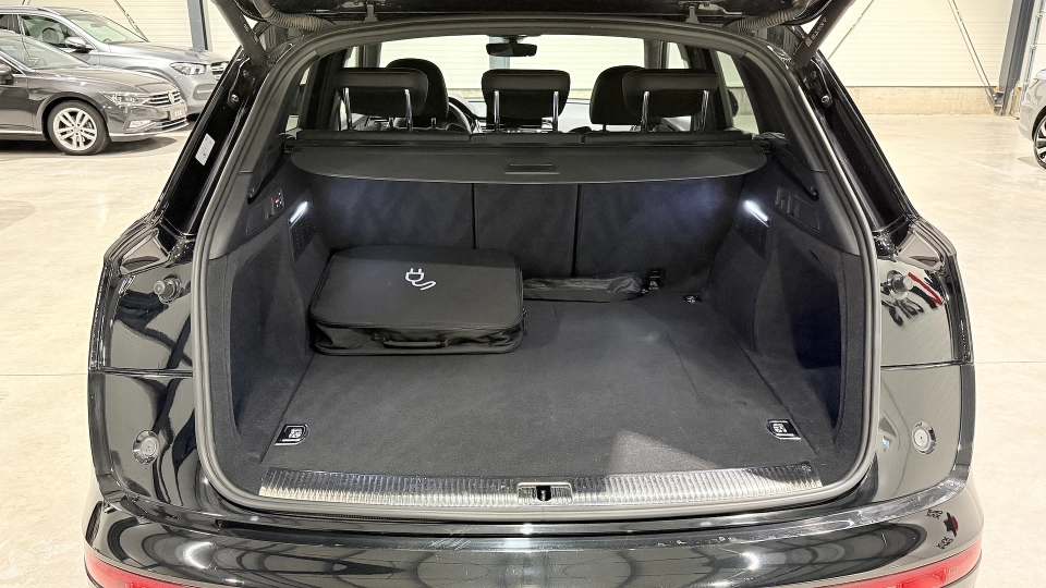  Audi Q5 55 TFSIe Quattro Incalzire Scaune Matrix SLine Competition - imaginea 18