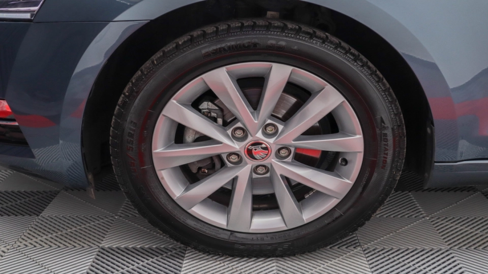 Skoda Octavia 1.5 TSI Style LED Android/Apple Keyless Lumini Ambient. - imaginea 10