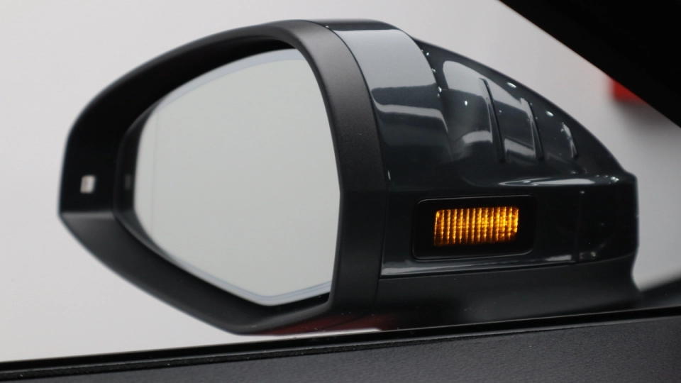 Audi A4 2.0 TDI S-tronic Advanced Camera Side Cockpit - imaginea 35