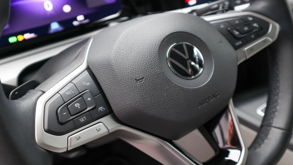 Volkswagen Golf 8 Life 2.0 TDI DSG ACC Navi LED VirtCockpit - imaginea 21