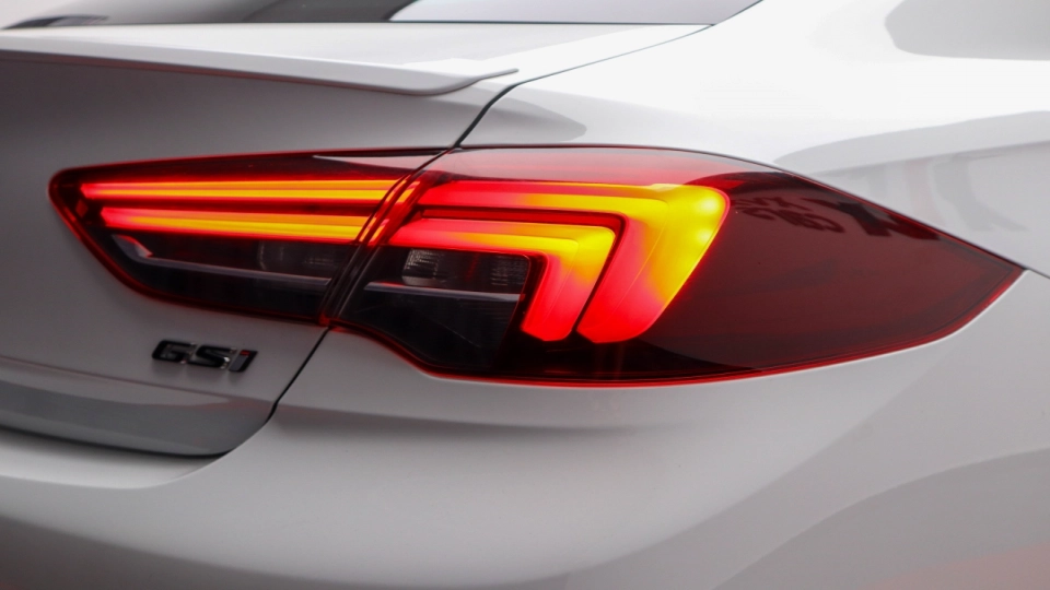 Opel Insignia 2.0 GSI 4x4 Navi Brembo LED ACC HeadUp Ventilatie Bose - imaginea 10