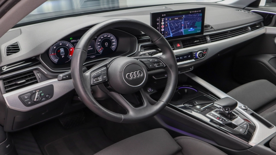 Audi A4 2.0 TDI S-tronic Advanced Camera Side Cockpit - imaginea 26