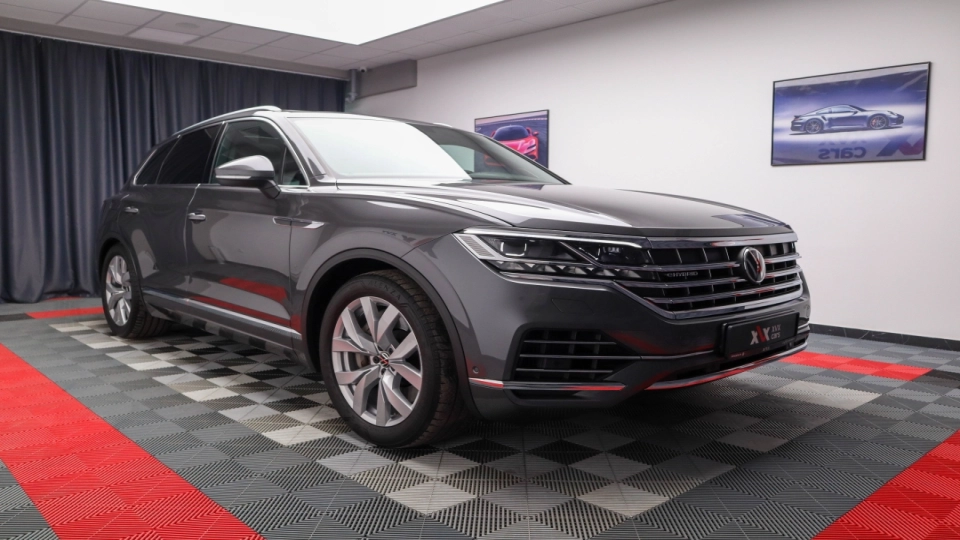 VW Touareg E-Hybrid 462 cai Trapa Ambientale Cockpit Masaj ACC Keyless - imaginea 2