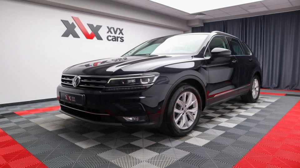 VW Tiguan 2.0 TDI DSG LaneAss BlindSpot Parktronic Cockpit Masaj ACC - imaginea 1