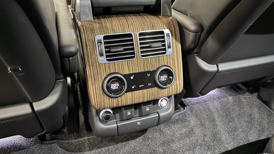 Range Rover Vogue - P400e - Meridian - ACC - imaginea 35