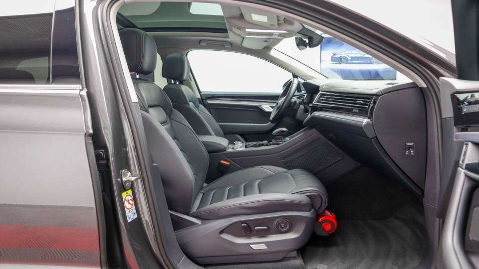 VW Touareg eHybrid Masaj Ventilatie Panoramic IQ Light Keyless Carlig - imaginea 25