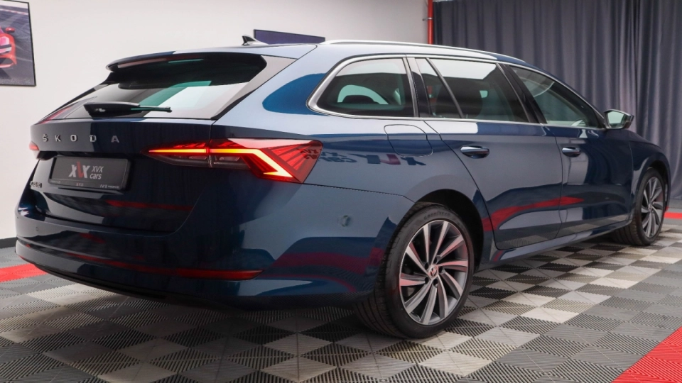 Skoda Octavia Combi Style 2.0TDI DSG Keyless Go/Entry Memorii Cockpit - imaginea 17
