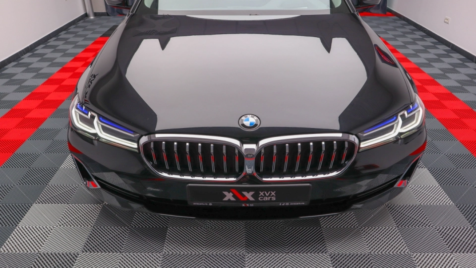 BMW 520d Sedan 2021 - Luxury Line - imaginea 3