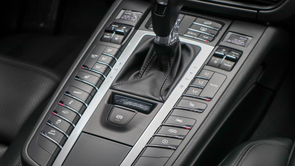 Porsche Macan S Matrix LED Pneumatic/Side/Lane Assist/Sport - imaginea 25