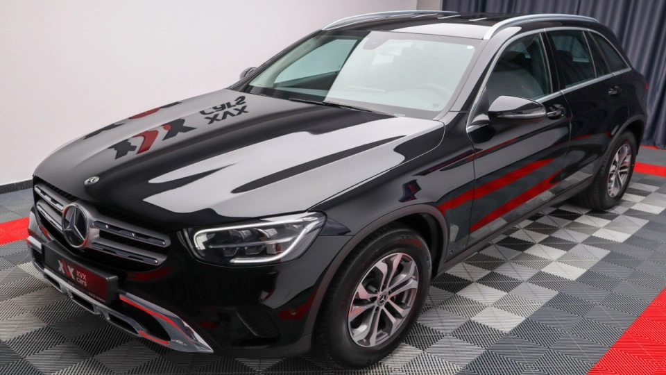 Mercedes GLC Aut 200 Benzina 4Matic LED Camera Navi Android/Apple - imaginea 4