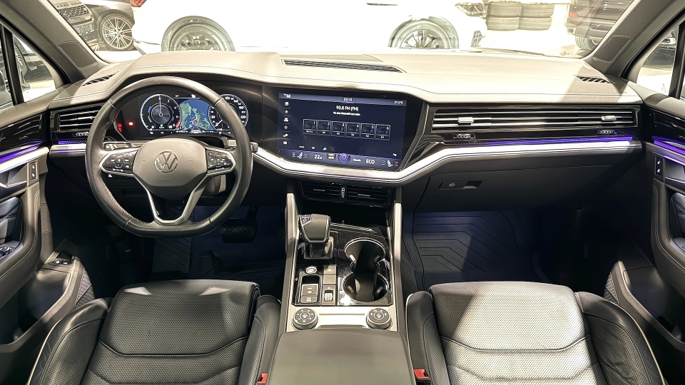 VW Touareg eHybrid Piele Puglia Ventilatie Panoramic IQ Light Carlig - imaginea 5