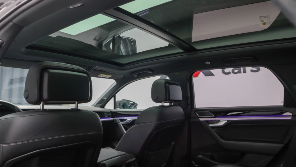 VW Touareg E-Hybrid 462 cai Trapa Ambientale Cockpit Masaj ACC Keyless - imaginea 5