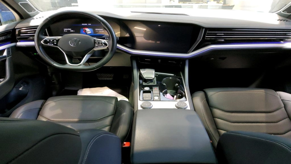 VW Touareg eHybrid Masaj Ventilatie Panoramic IQ Light Keyless Carlig - imaginea 7