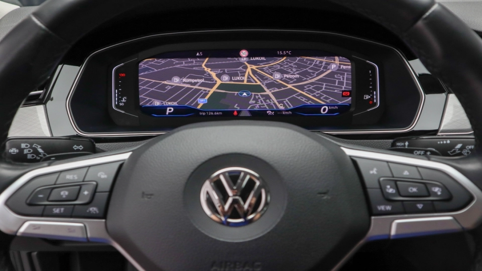 VW Passat Facelift 2.0 TDI DSG IQ Light Parktronic ACC VirtualCockpit  - imaginea 29