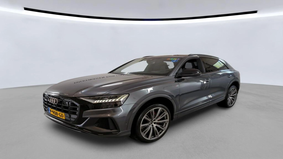 Audi Q8 Competition 60 TFSI PHEV 462 cai Panoramic - imaginea 2