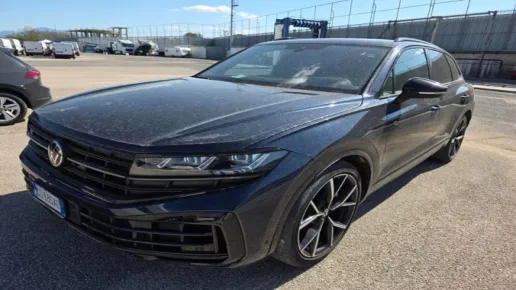 VW Touareg R 3.0 V6 462 cai / Ventilatie / Ambientale / Incalzire