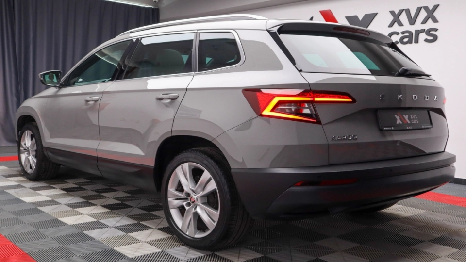 Skoda Karoq 1.5 TSI DSG Panoramic PieleCrem SideAss LED Ambientale - imaginea 16