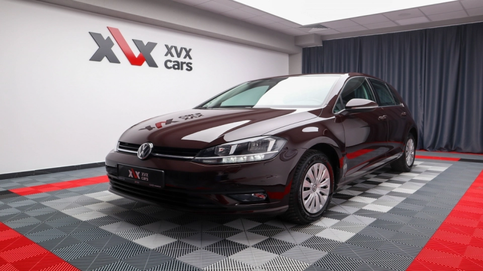 VW Golf 7 Facelift 1.6 TDI Trendline Istoric Service Garantie 12 Luni - imaginea 1
