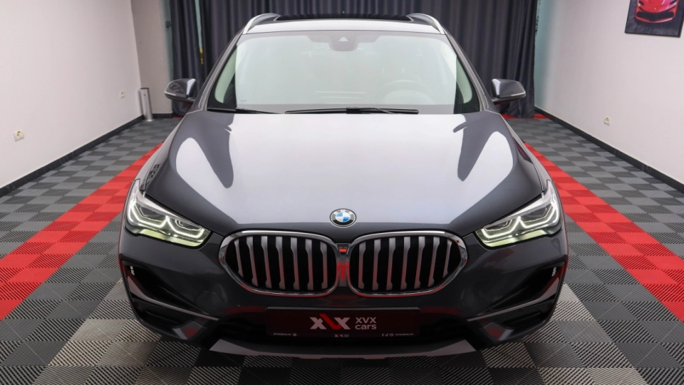 BMW X1 2.0d Aut Panoramic IncalzireAuxiliara HeadUp Ambientale BMW LED - imaginea 10