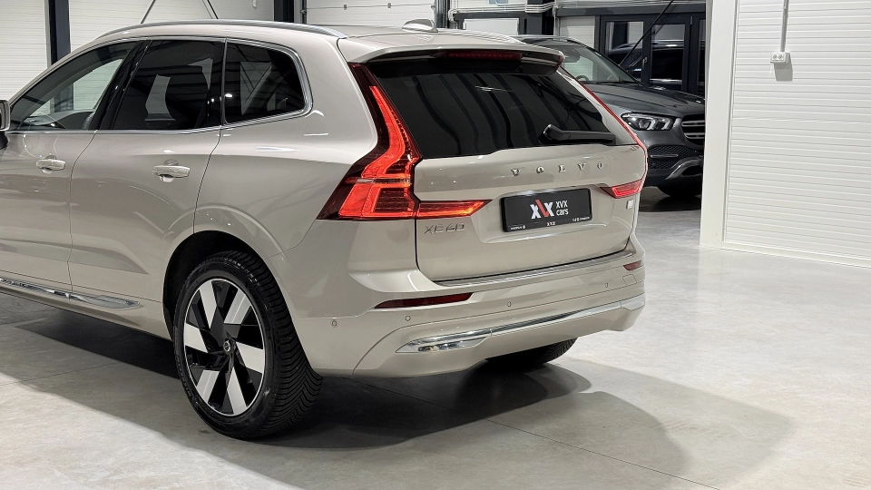 Volvo XC60 T8 Recharge Ultimate Ventilatie Masaj Camere 360 - imaginea 12
