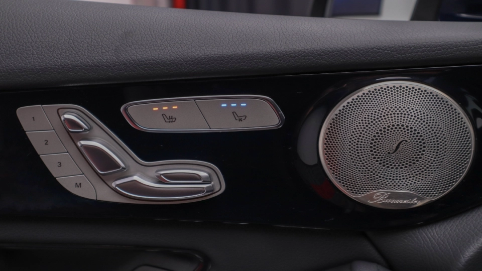 Mercedes GLC 300de 4Matic Keyless HeadUp Cockpit Ventilatie Scaune LED - imaginea 31