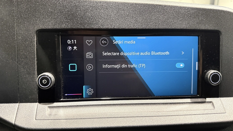 Volkswagen Caddy 2.0 Diesel 102 cai Apple CarPlay Senzori Parcare - imaginea 34