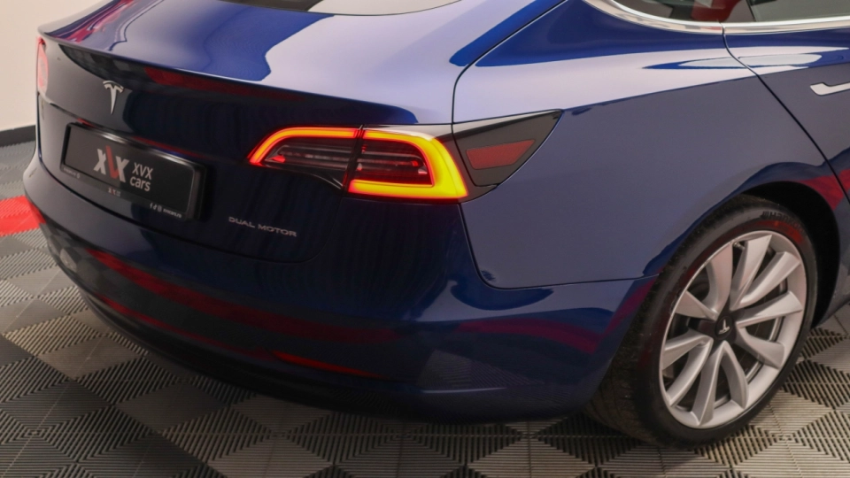 Tesla 3 LongRange DualMotor Piele Alba Garantie pana in 2028 - imaginea 20