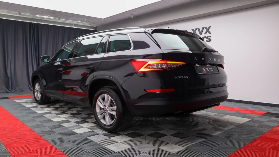 Skoda Kodiaq 2.0 TDI DSG Ambition Lumini Ambientale LED Blind Spot ACC - imaginea 10