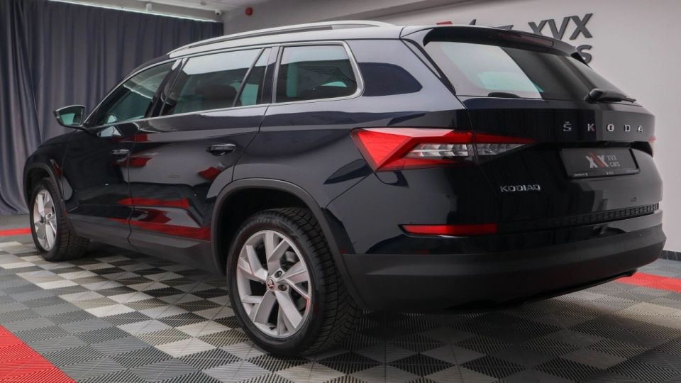 Skoda Kodiaq 2.0 TDI DSG Cockpit Lane BlindSpot ACC Ambientale Keyless - imaginea 14