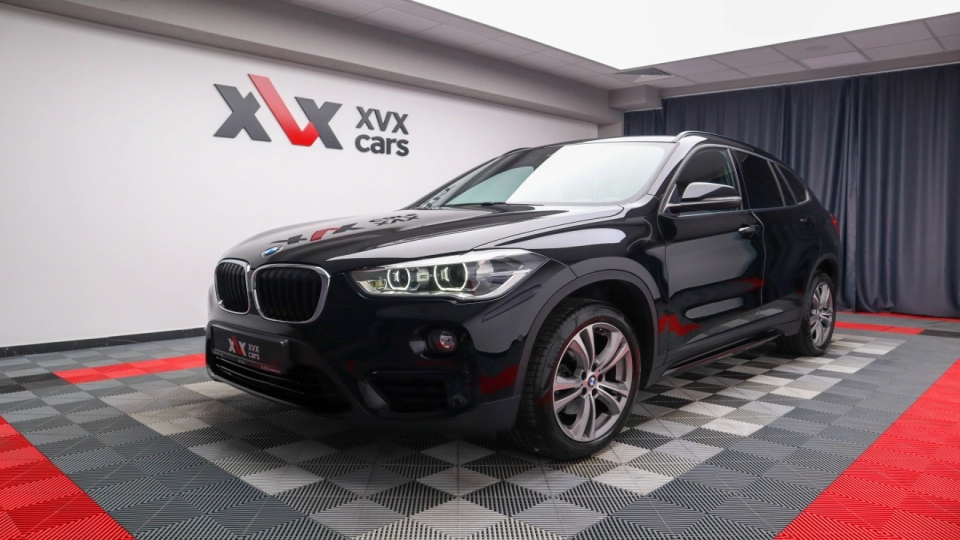 BMW X1 SportLine 2.0d Automat Faruri LED Lane Assist Scaune Sport - imaginea 1